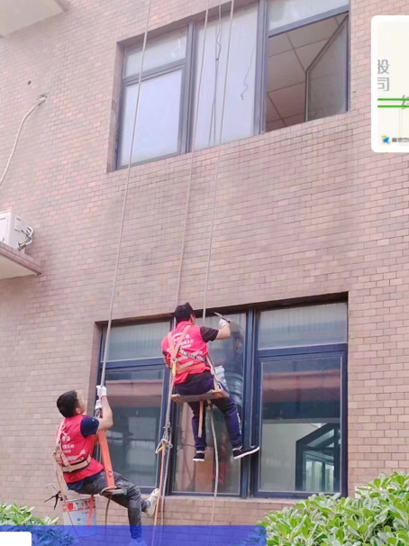 阜沙镇承接各类窗户玻璃维修